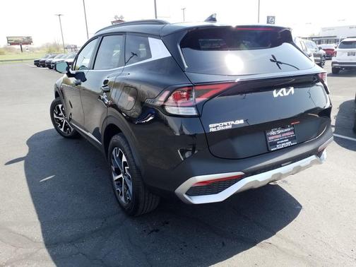 2025 Kia Sportage Hybrid EX