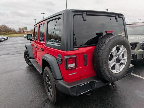 2018 Jeep Wrangler Unlimited Sport