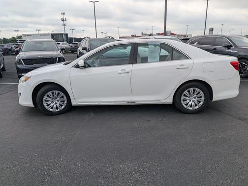 2013 Toyota Camry LE