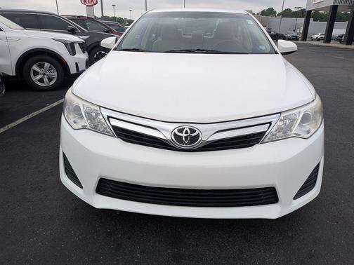2013 Toyota Camry LE