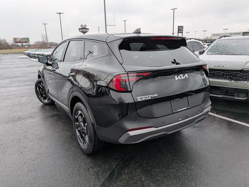 2026 Kia Sportage Hybrid S