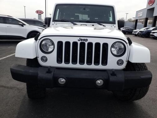 2015 Jeep Wrangler Sahara