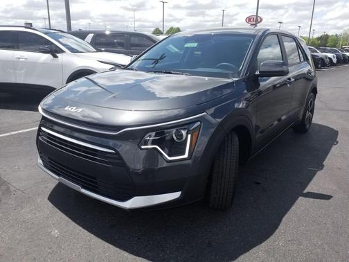 2025 Kia Niro LX