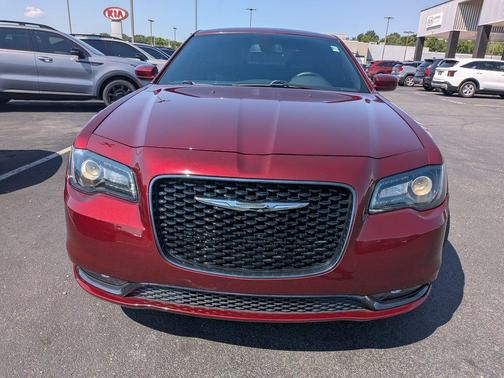 2019 Chrysler 300 S