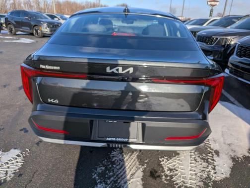 2026 Kia K4 