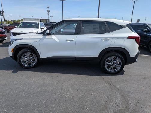 2026 Kia Seltos LX