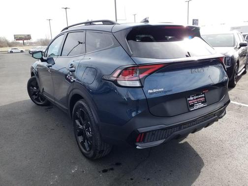 2025 Kia Sportage Plug-In Hybrid X-Line