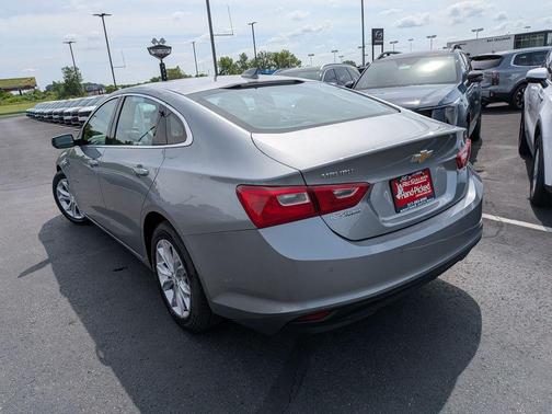 2024 Chevrolet Malibu LT