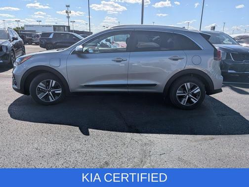 2022 Kia Niro Plug-In Hybrid LXS