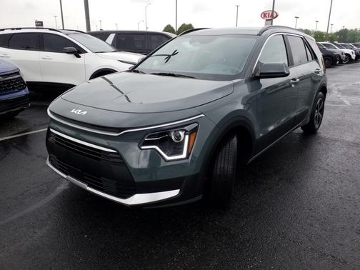 2025 Kia Niro EX