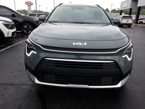 2025 Kia Niro EX