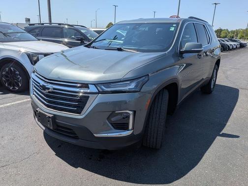 Silver Sage 2023 Chevrolet Traverse LT Cloth
