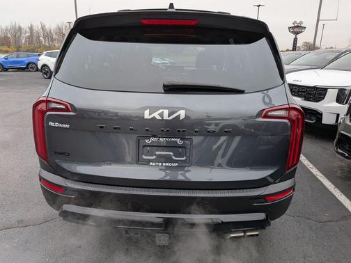 2022 Kia Telluride SX