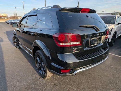 2018 Dodge Journey Crossroad