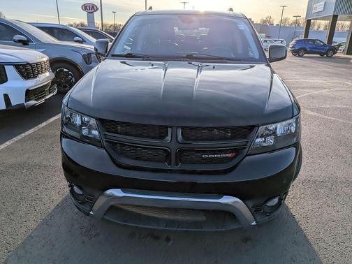 2018 Dodge Journey Crossroad