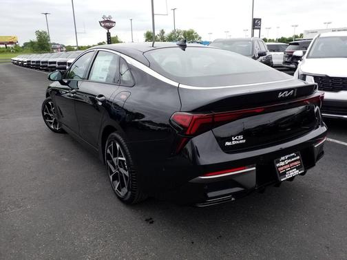 2025 Kia K5 EX
