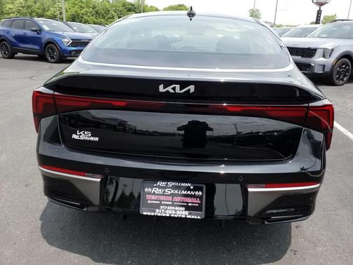 2025 Kia K5 LXS