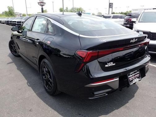 2025 Kia K5 LXS