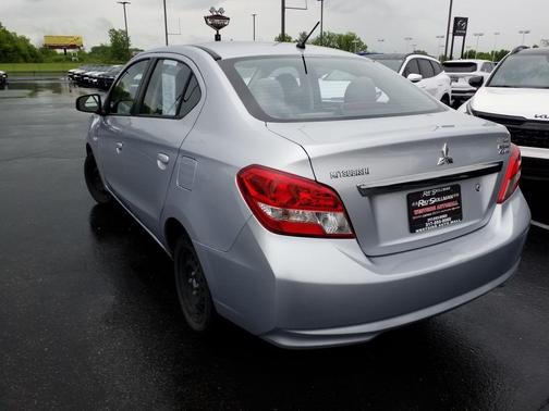 2017 Mitsubishi Mirage G4 ES