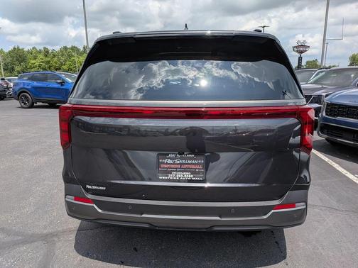 2026 Kia Carnival SX