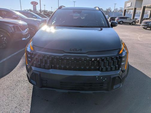 2026 Kia Sportage Plug-In Hybrid X-Line