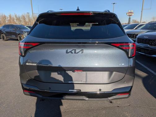 2026 Kia Sportage Plug-In Hybrid X-Line