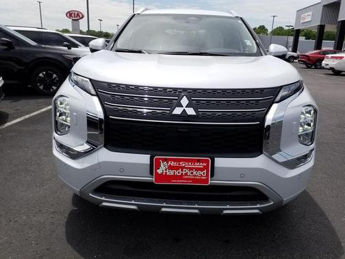 2024 Mitsubishi Outlander SEL