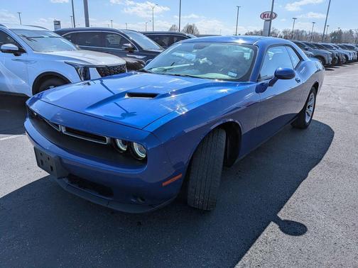 2018 Dodge Challenger SXT