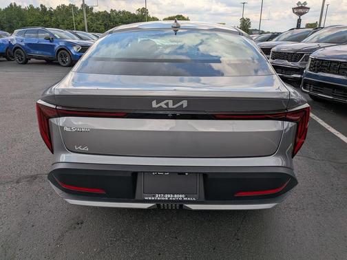 2025 Kia K4 EX