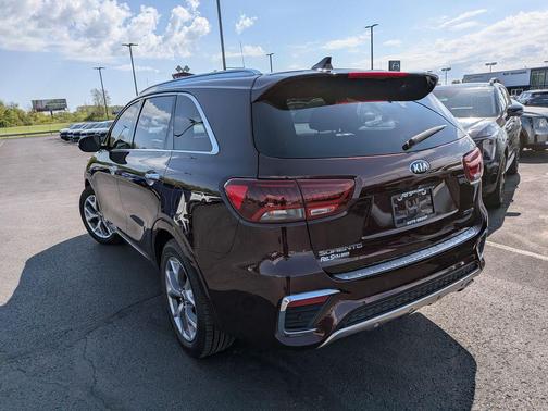 Sangria Red 2019 Kia Sorento SX