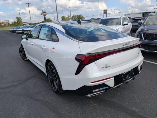 2026 Kia K5 GT