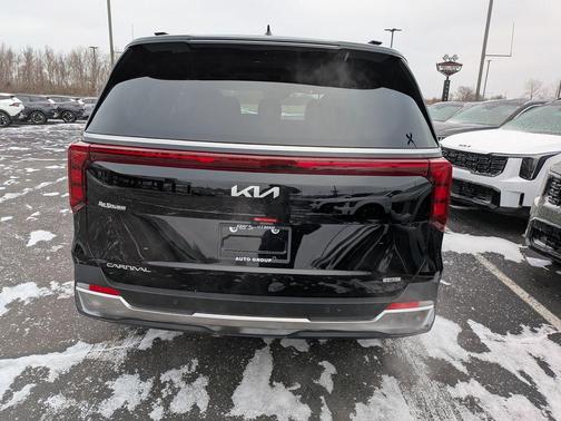 2026 Kia Carnival Hybrid SX