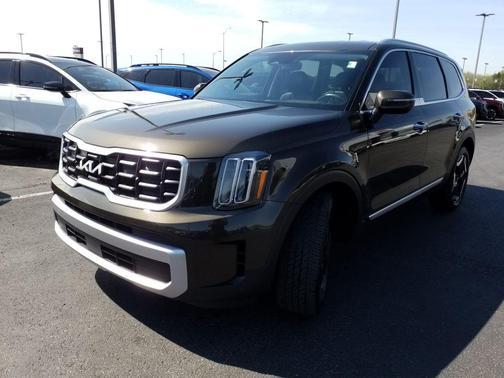 2023 Kia Telluride S