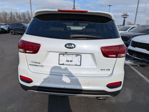 2020 Kia Sorento EX