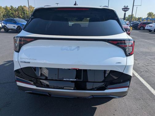 2026 Kia Sportage Hybrid SX-Prestige