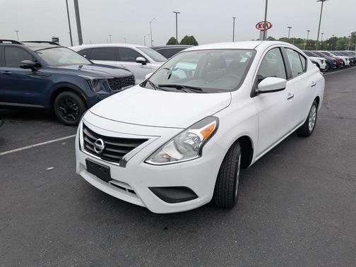 2019 Nissan Versa 1.6 SV