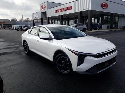 2025 Kia K4 EX