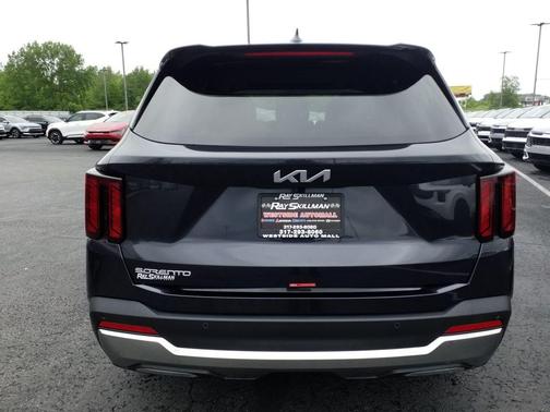 2025 Kia Sorento S