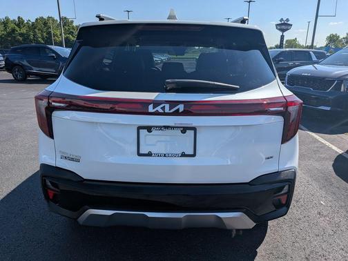 2024 Kia Seltos S
