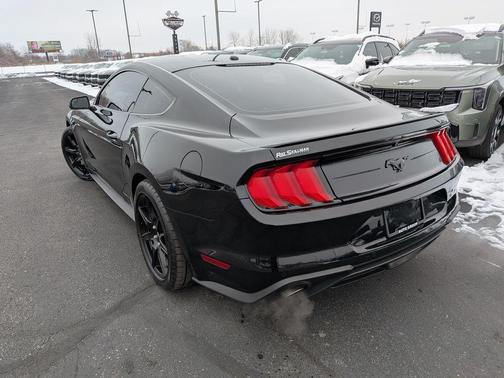 2019 Ford Mustang EcoBoost