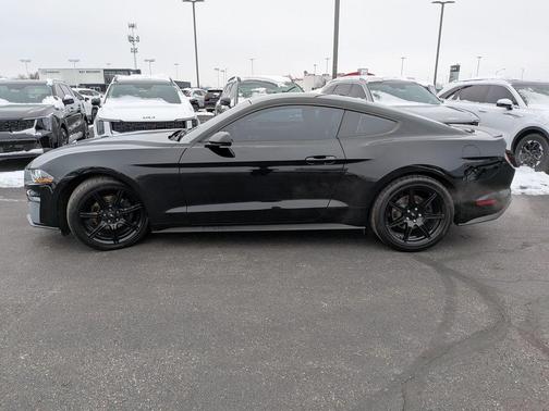 2019 Ford Mustang EcoBoost