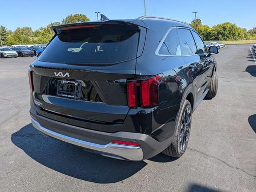 2026 Kia Sorento EX