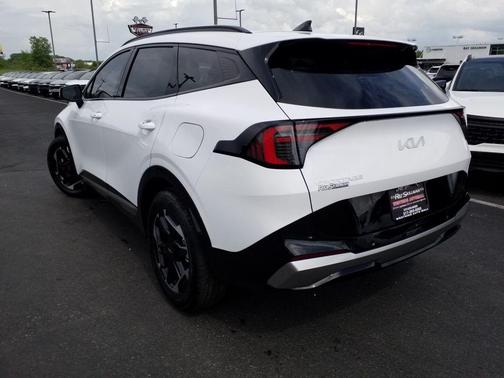 2026 Kia Sportage SX