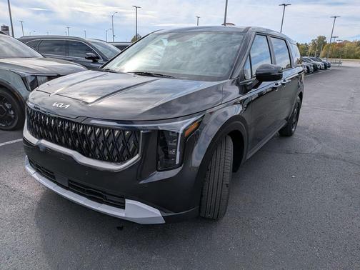 2026 Kia Carnival LXS