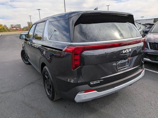 2026 Kia Carnival LXS