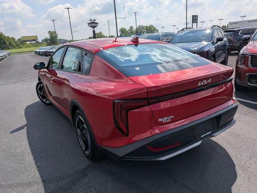 2025 Kia K4 EX