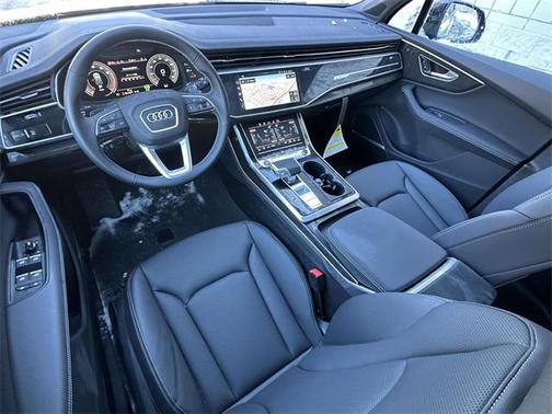 2026 Audi Q7 55 Premium Plus