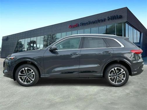 2025 Audi Q5 Premium Plus