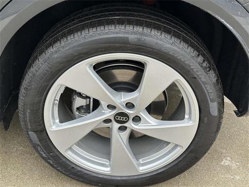 2025 Audi Q5 Premium Plus TFSI quattro S tronic