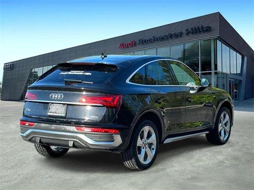 2024 Audi Q5 45 S line Premium Plus